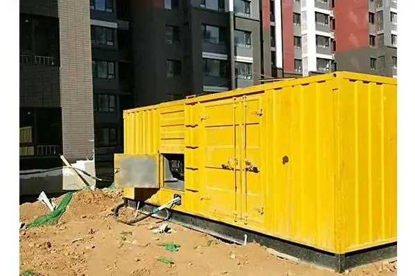 洛隆发电机租赁中燃油压力过低会对发动机的哪些部件造成损坏？